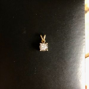 Solitaire Diamond Pendant